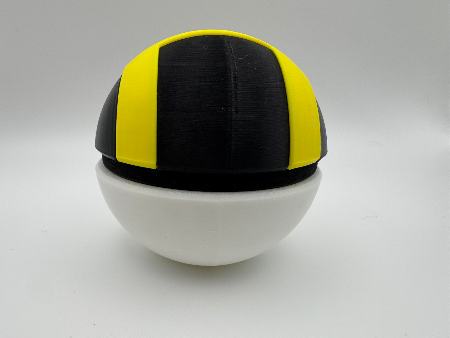 Ultra Ball – 3D Printed Monster Ball