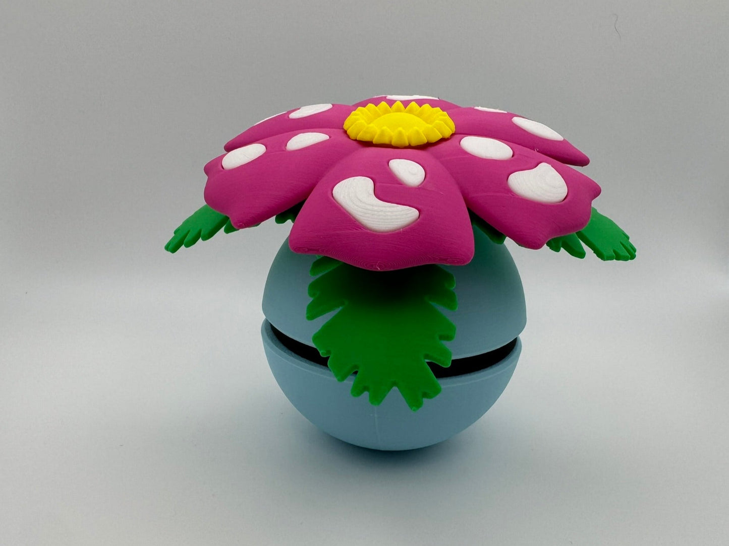 #0003 Venusaur-Inspired 3D Printed Monster Ball