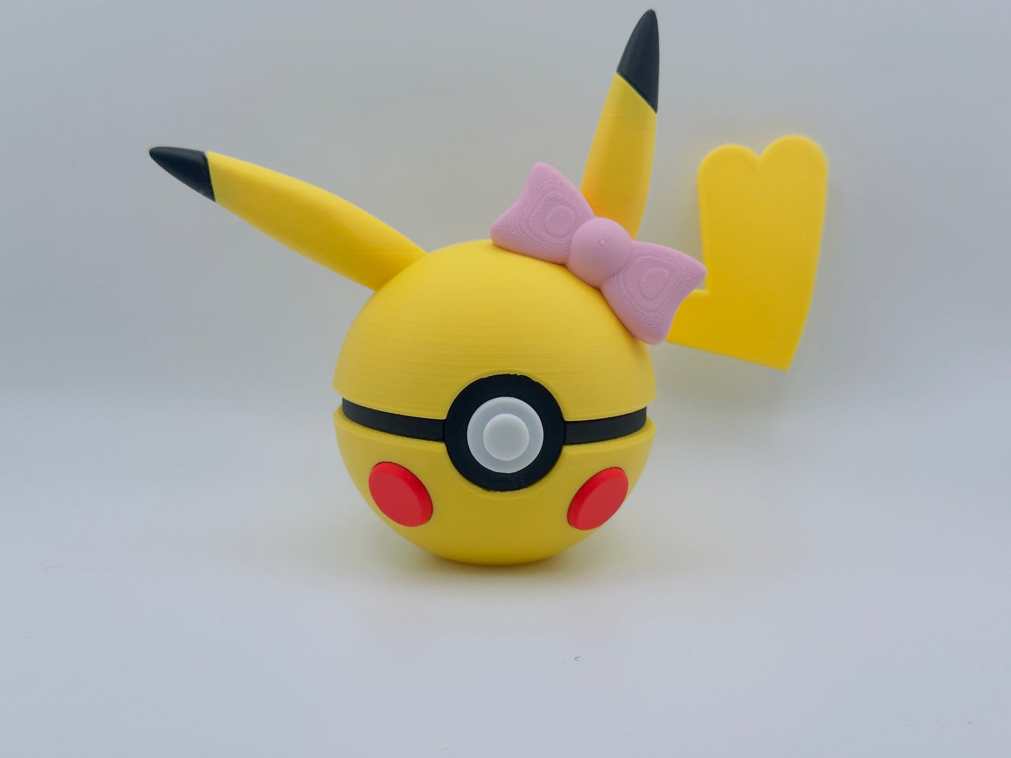 Pikachu-Inspired 3D Printed Monster Ball